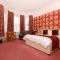 Denewood Hotel