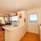 Foto: Pretty on Tairua Holiday Home 16/42