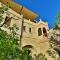 Elysee Cave House