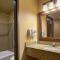 Crandon Inn & Suites - Crandon