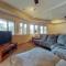 Twin Pines Cabin
