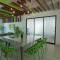BEE Suites Santa Ana