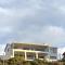 Captain Sunshine Guest House