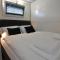 Cosy floating boatlodge Athene - Маастрихт