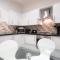 Apartment 2 The Grove