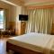 Khamsum Inn