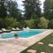 Les Enclos Bed and Breakfast à 4 mn de Chantilly - Ламорле