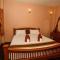 Noble Night Guesthouse