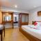 Phuket Sea Resort SHA Extra Plus - Равай-Біч