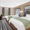 Super 8 by Wyndham Brandon MB