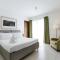 Two Pillows Boutique Hostel