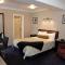 Discovery Settlers Hotel