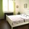 Sunny Downtown Apartment for 4 - Sofia