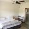 Pepper Tree Cottage - De Rust