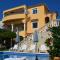 Apartments Villa RA