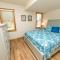 Carolina Getaway - Corolla, Ocean Sands, 150 Yds to Beach, Pool, Hot Tub, Pool Table, Arcade Game