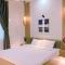 Max Hostel