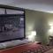 Super 8 by Wyndham Bellefontaine