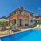 Villa Istriana Jakob with pool - Vabriga