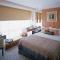 Taj Wellington Mews, Mumbai
