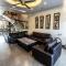 Homestay Villa Full House
