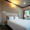 Martina Hotel Surin
