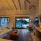 Villa Delfini - Elevated Sea Views by etouri
