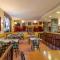 Aparthotel les Corts
