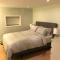 Foto: Lower Level Maplewood Suite 11/15