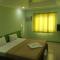 Kalluvalappil Holiday Inn