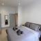Spacious Central Chic Apartment - Simplycheckin