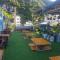 Lunas House Hostel