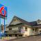 Motel 6-Kamloops, BC - Kamloops