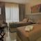 ILLIA 121 APART HOTEL