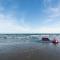 Grand Beach CondoB36 by malai