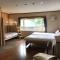 Slowlife Lodge