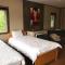 Slowlife Lodge