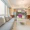Grand Continental Apartment