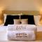 Oryza Guest House& Suites