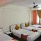 Hotel Pleasure Home