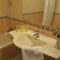 Capri Hotel Suites