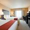 Holiday Inn Express and Suites Bossier City Louisiana Downs, an IHG Hotel