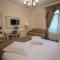 Boutique Tosca Regal