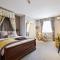 WorldHotels Distinctive Woughton House Hotel