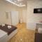 Center Deluxe Garni Hotel