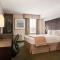 Days Inn by Wyndham Renfrew Conference Centre