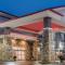 Ramada by Wyndham Moose Jaw - Moose Jaw