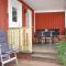 Awesome Home In Löttorp With Kitchen