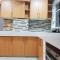 *3BR/*3Bath Fully Furnished Town House - BICOL