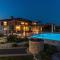 Foto: Seaside luxury villa with a swimming pool Cove Mihovilje, Pag - 16124